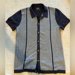 Men’s retro vibe shirt